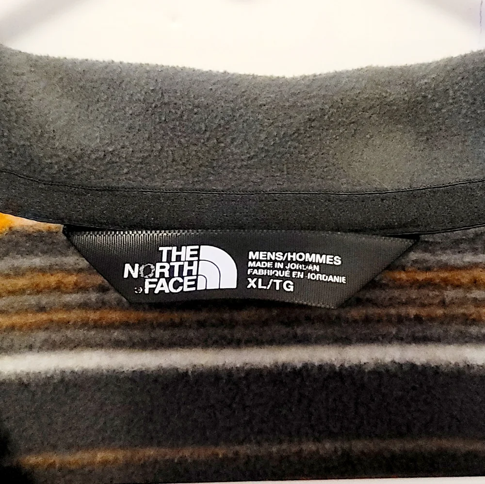 Northface Men's Sweatshirt Quarter Zip Gray Strip XL‎